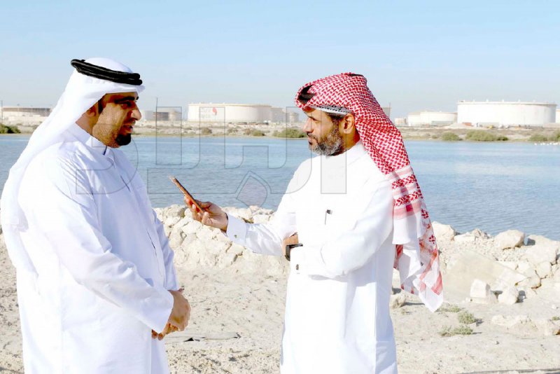 المسافة بين أحياء المعامير والمصانع... أمتار