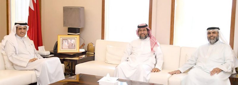 وزير الإعلام يشيد بالشراكة الفاعلة مع “النواب”