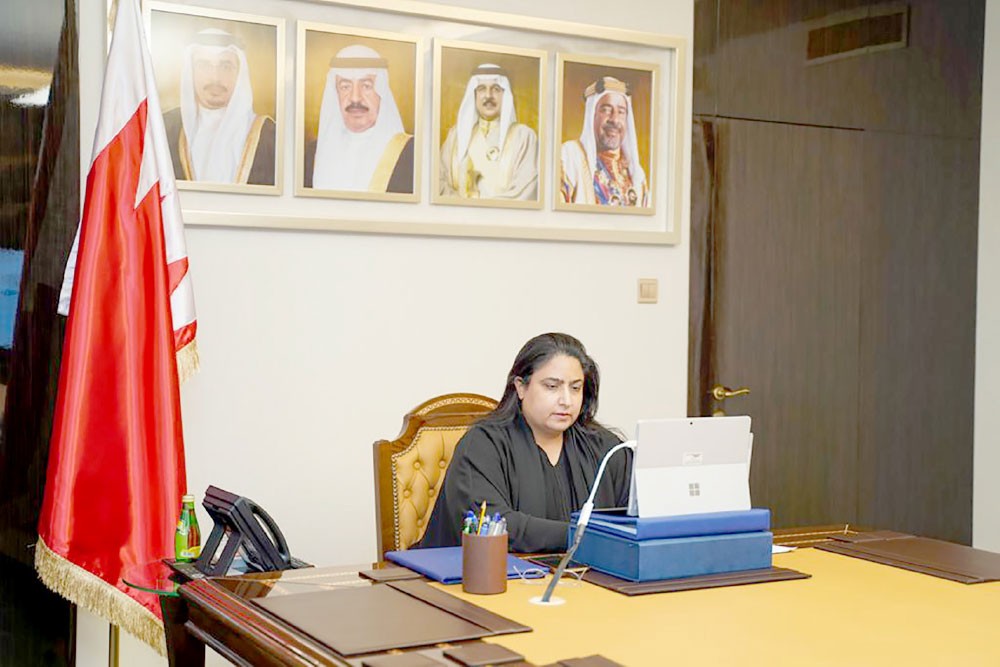 رنا بنت عيسى: البحرين مثال يحتذى في تطبيق الإجراءات الاحترازية