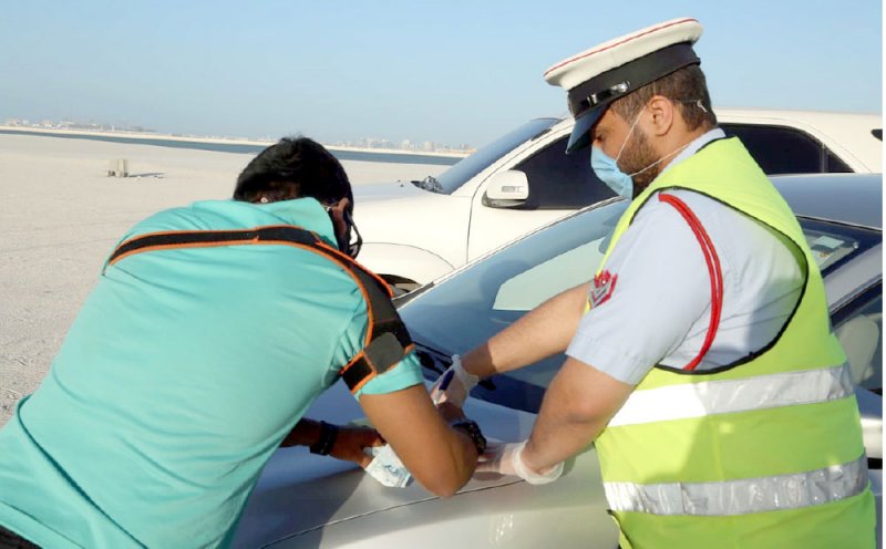 4735 مخالفة عدم ارتداء كمامـة منذ بدء تطبيــق القــرار
