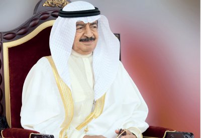 خليفةُ أنْتَ العَدْلُ