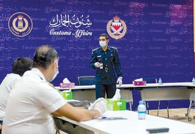 تنظيم دورة “مطابقة الخرائط على القطع البحرية عند تفتيشها”