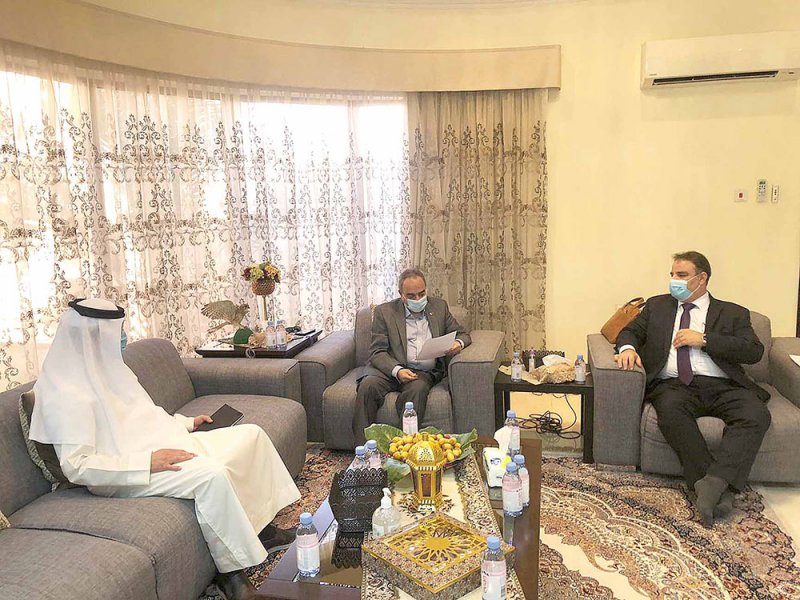 الدير وسماهيج ترفعان احتياجاتهما الخدمية لوزير الأشغال