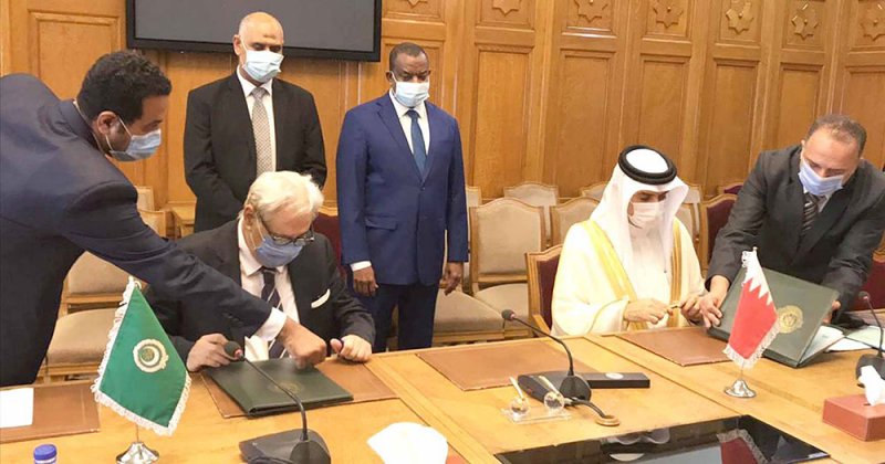 البحرين تبرم اتفاقية التعاون الجمركي العربي