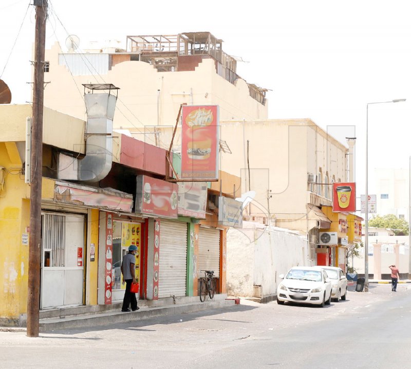هل ينجح بلدي الجنوبية في إغلاق محلات الكرك؟