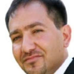 مأمون شحادة