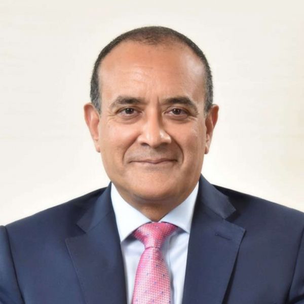 الرئيس التنفيذي : جوزيف آبرهام